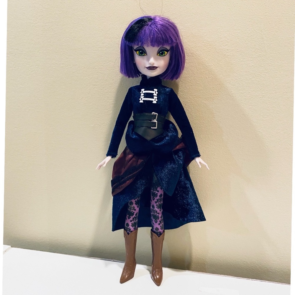 Disney Attractionistas Gracey Haunted Mansion Steampunk Fashion Doll Lot